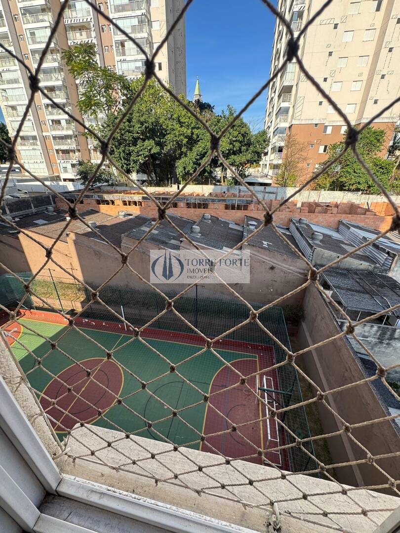 Apartamento à venda com 3 quartos, 60m² - Foto 12