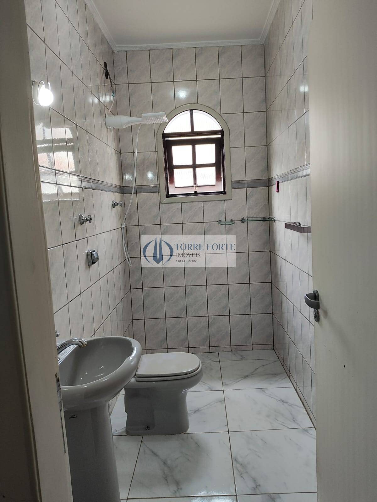 Casa, 4 quartos, 270 m² - Foto 12