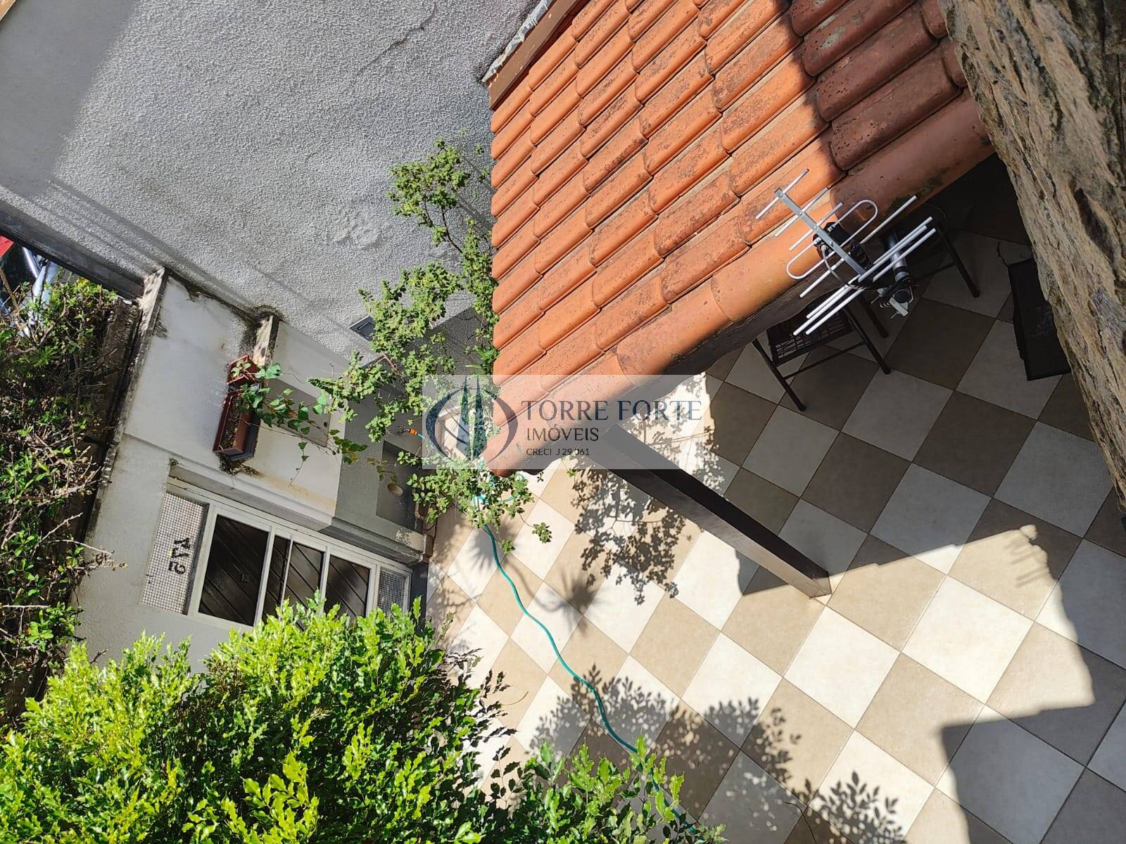 Casa, 4 quartos, 270 m² - Foto 19