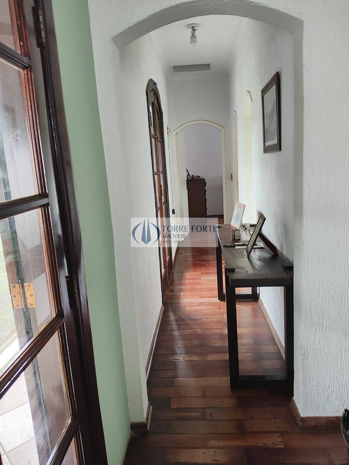 Casa, 4 quartos, 270 m² - Foto 8
