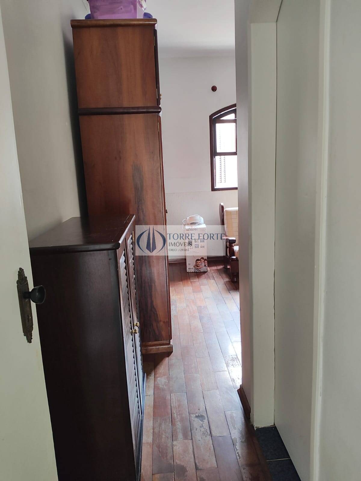 Casa, 4 quartos, 270 m² - Foto 9