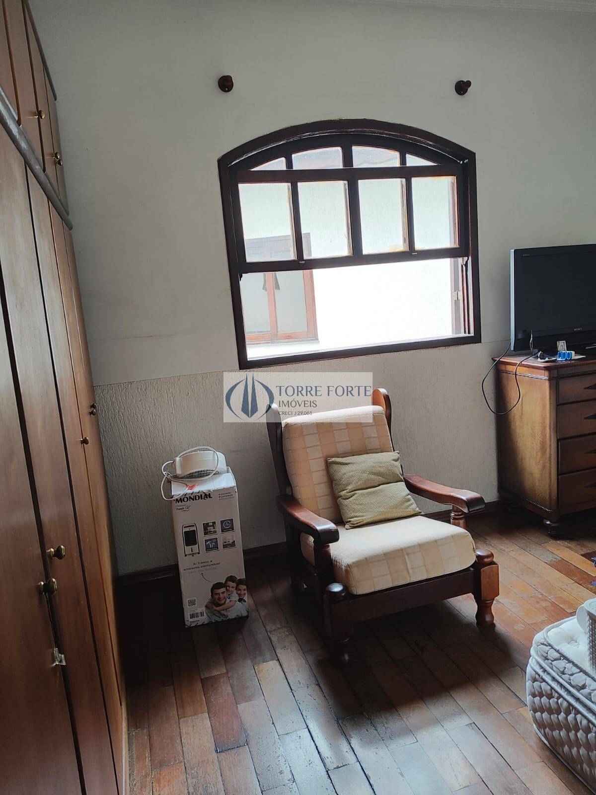Casa, 4 quartos, 270 m² - Foto 7