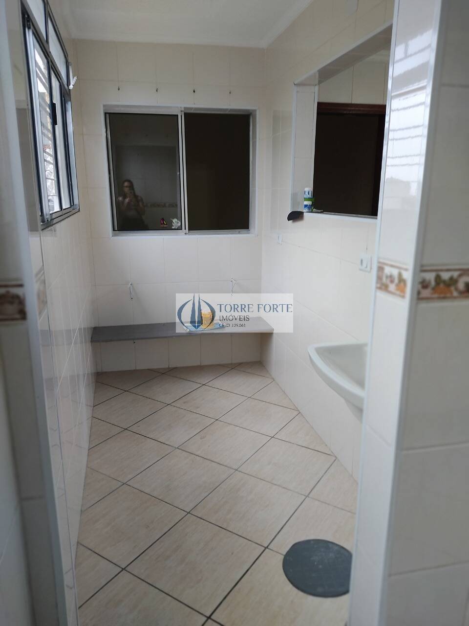Casa à venda com 4 quartos, 180m² - Foto 12