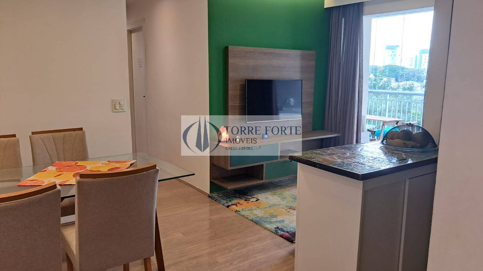 Apartamento à venda com 3 quartos, 80m² - Foto 2