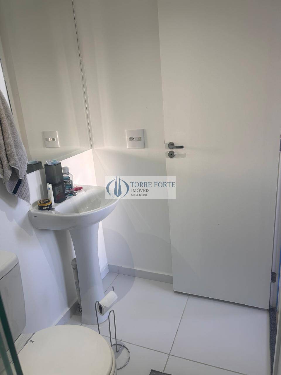 Apartamento à venda com 2 quartos, 40m² - Foto 9