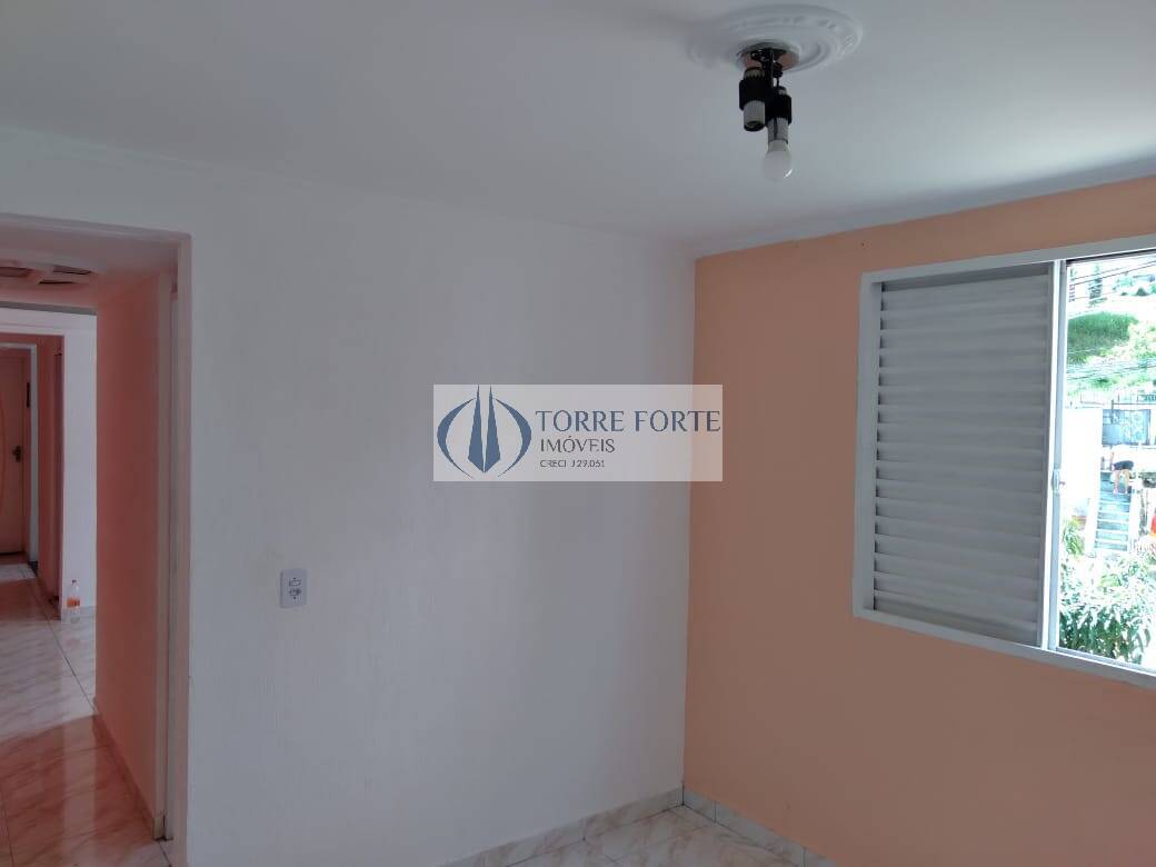 Apartamento à venda com 2 quartos, 44m² - Foto 9