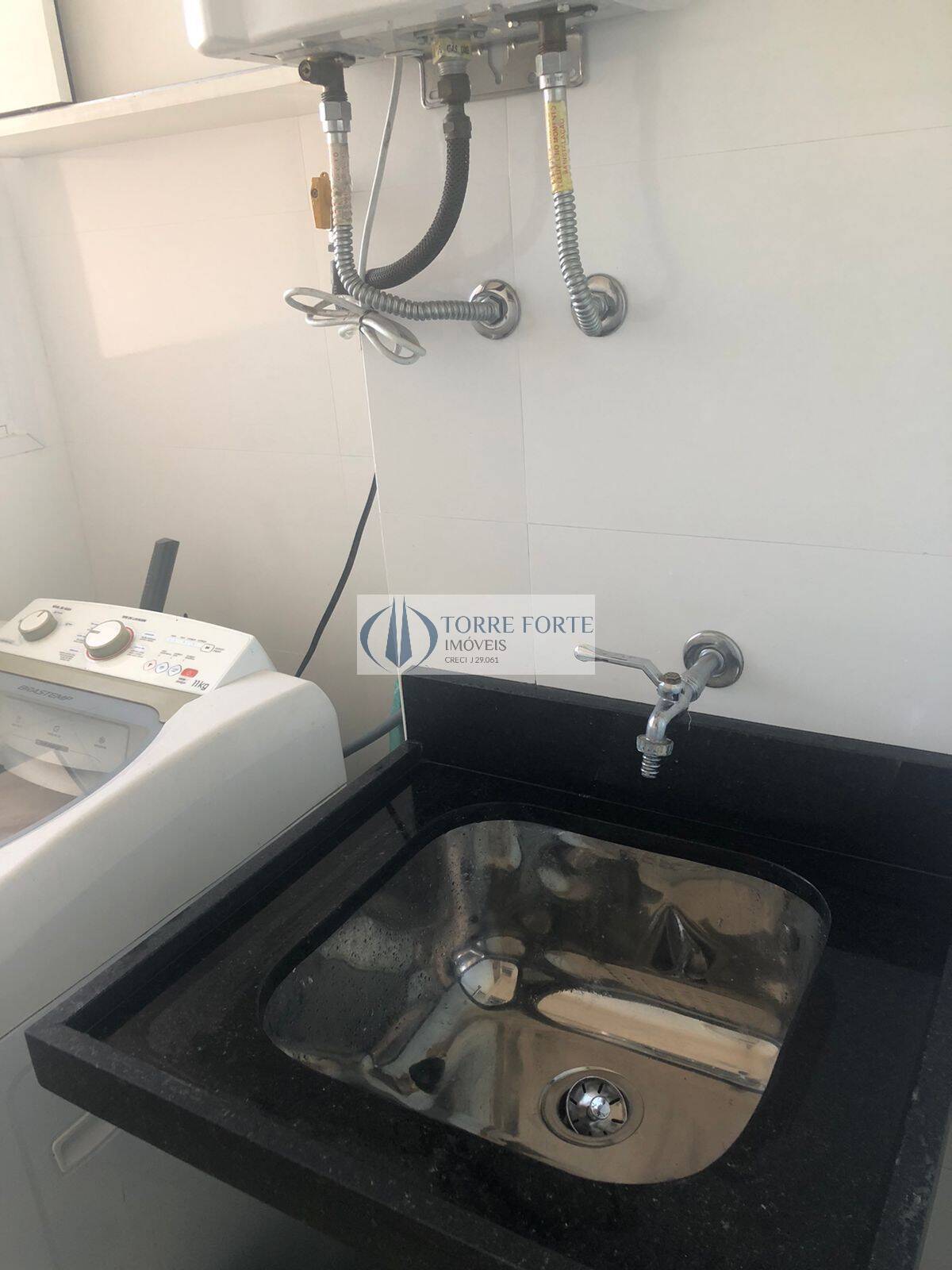 Apartamento à venda com 3 quartos, 64m² - Foto 6