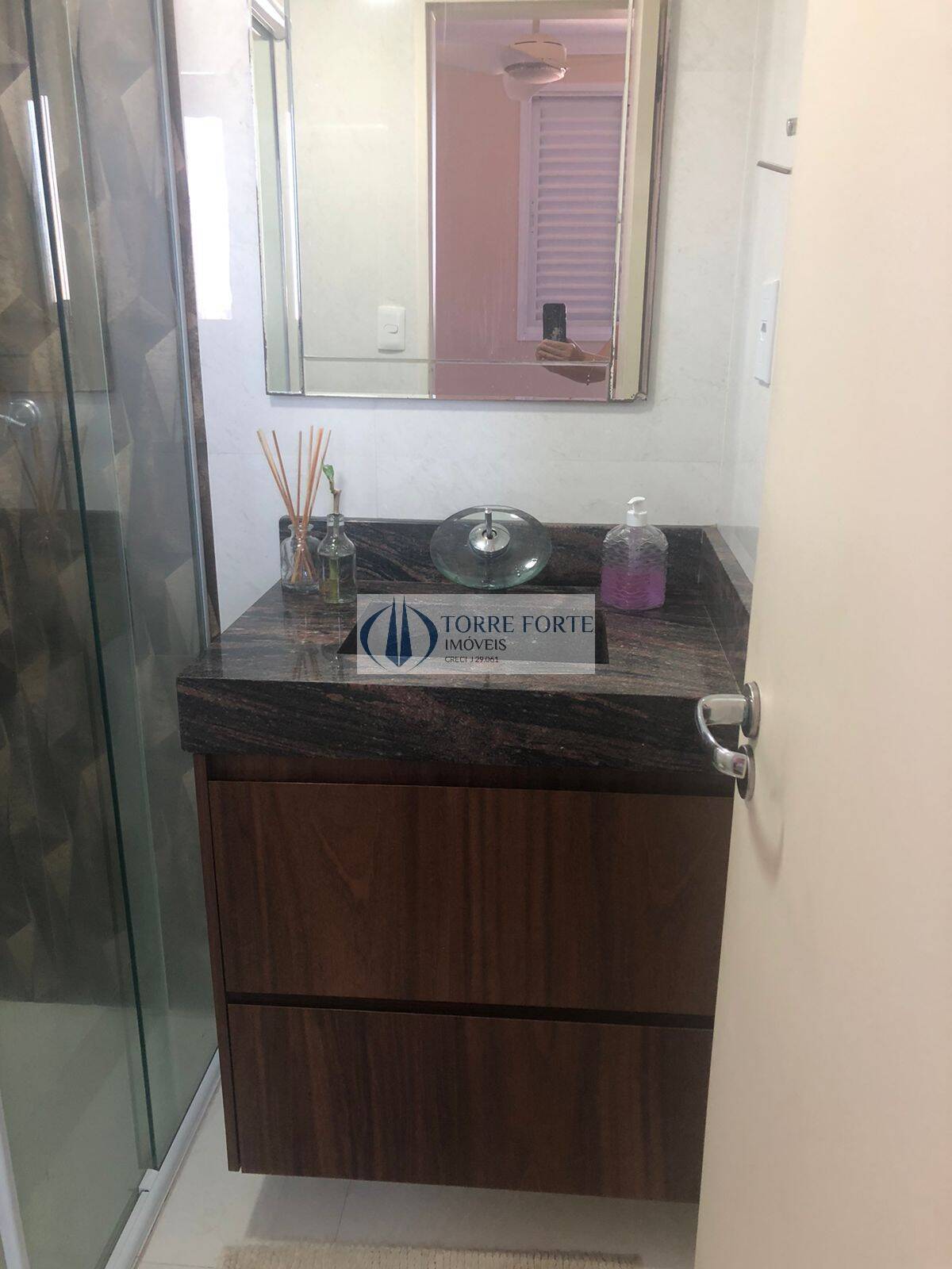 Apartamento à venda com 3 quartos, 64m² - Foto 18