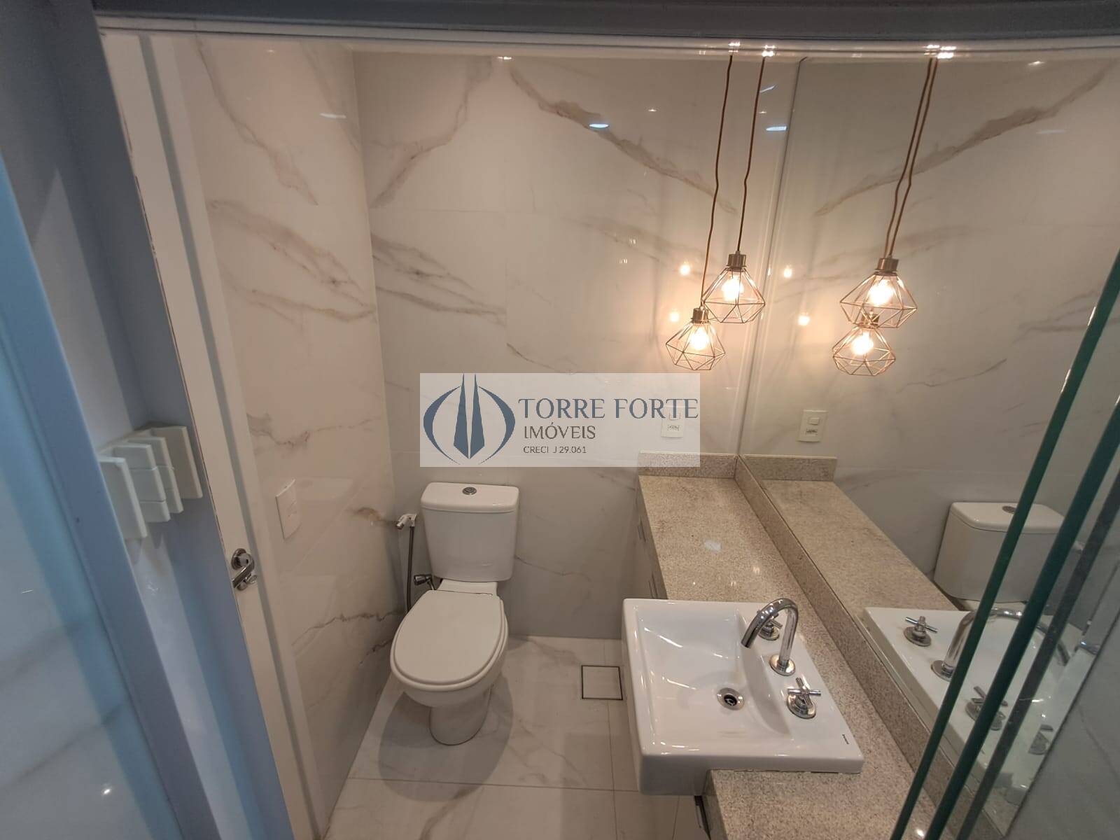 Apartamento à venda com 2 quartos, 63m² - Foto 16