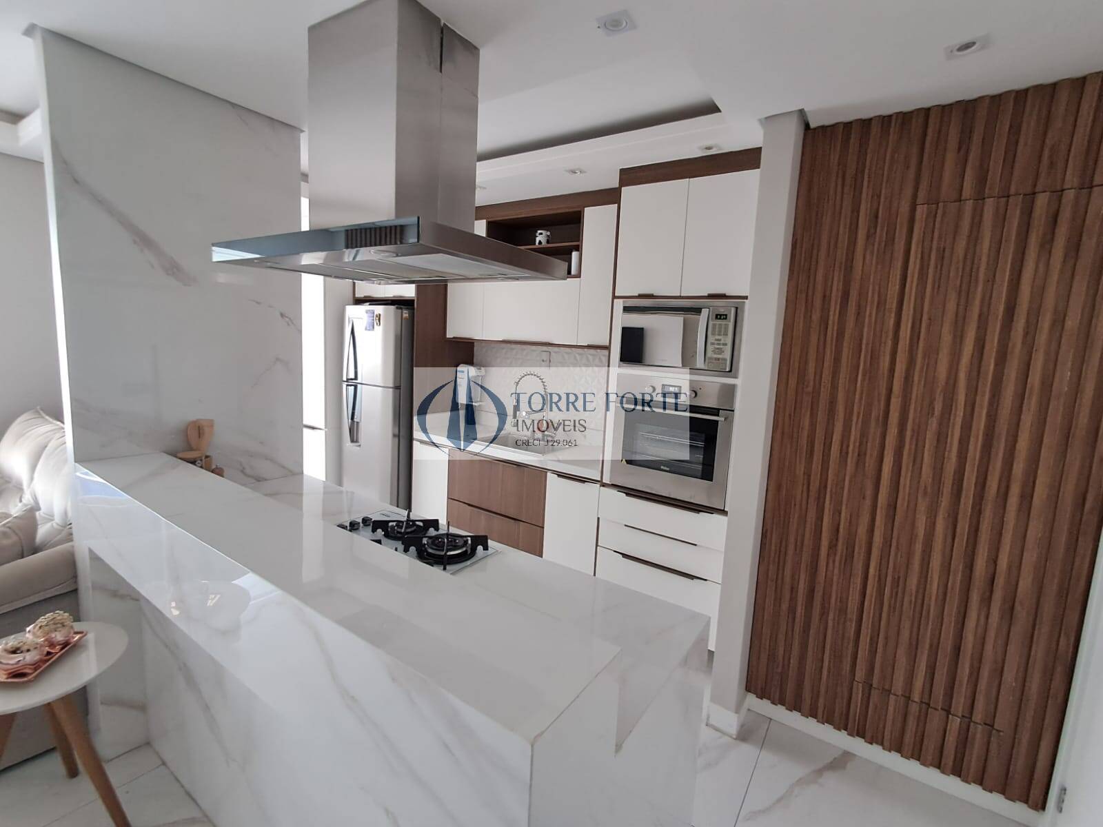 Apartamento à venda com 2 quartos, 63m² - Foto 9
