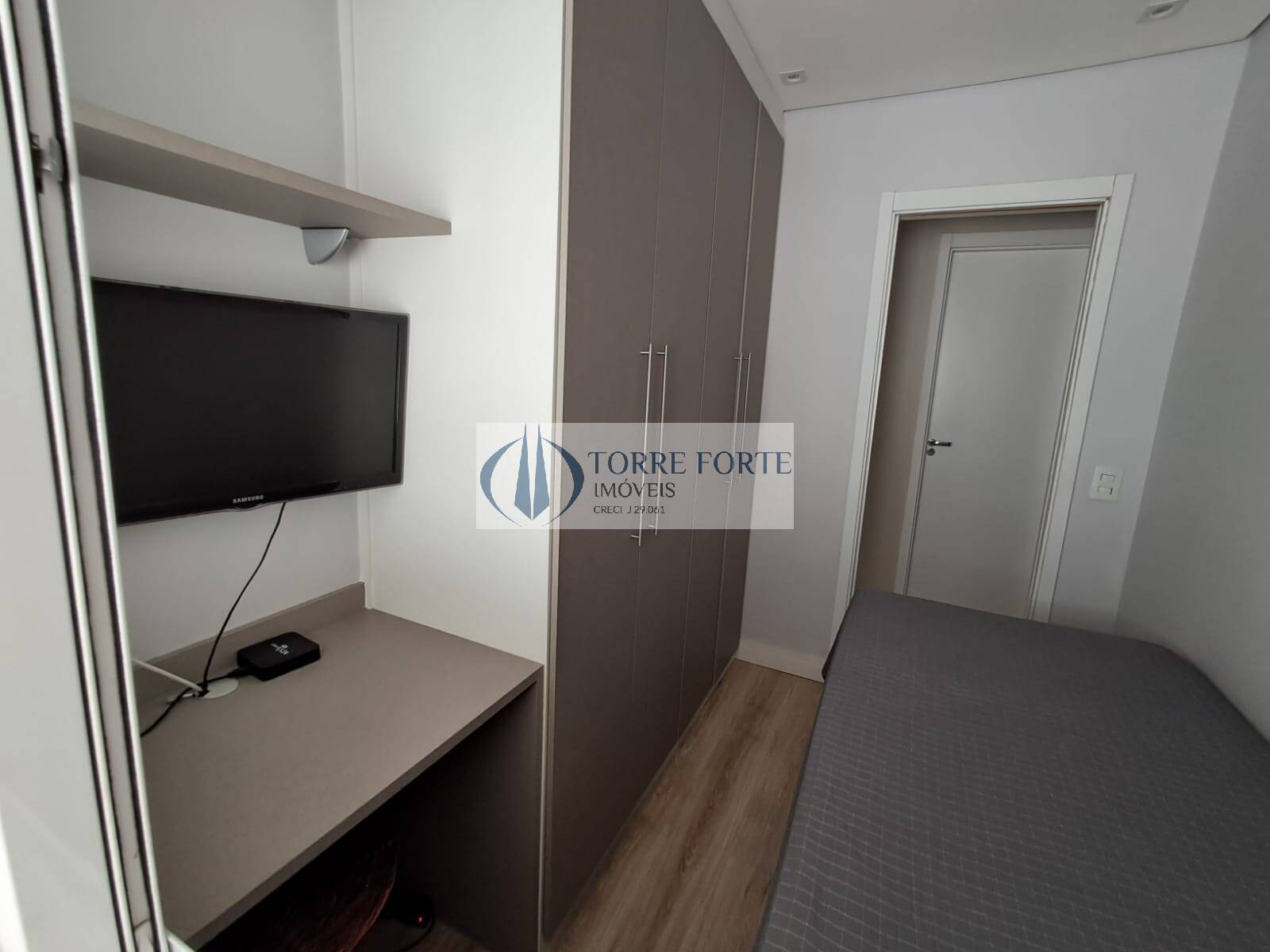 Apartamento à venda com 2 quartos, 63m² - Foto 15