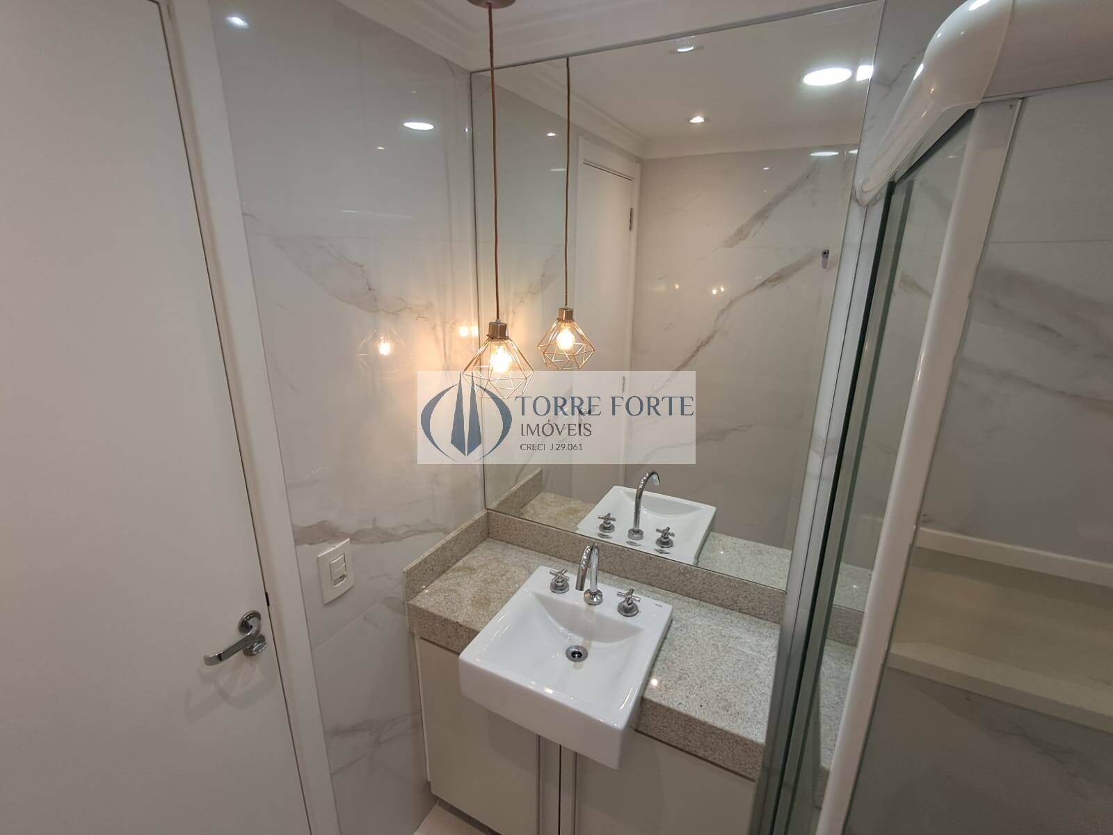 Apartamento à venda com 2 quartos, 63m² - Foto 19