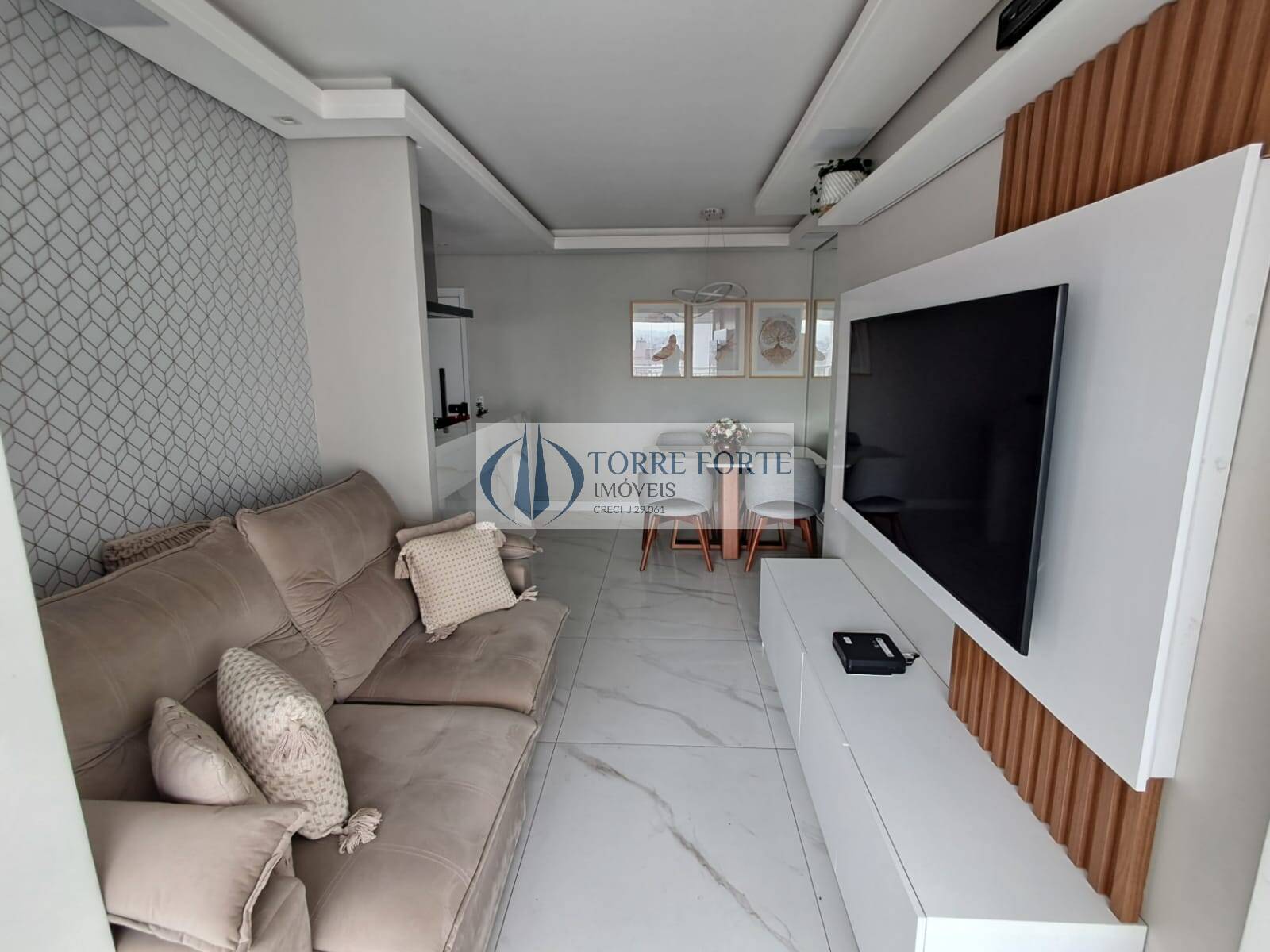 Apartamento à venda com 2 quartos, 63m² - Foto 5