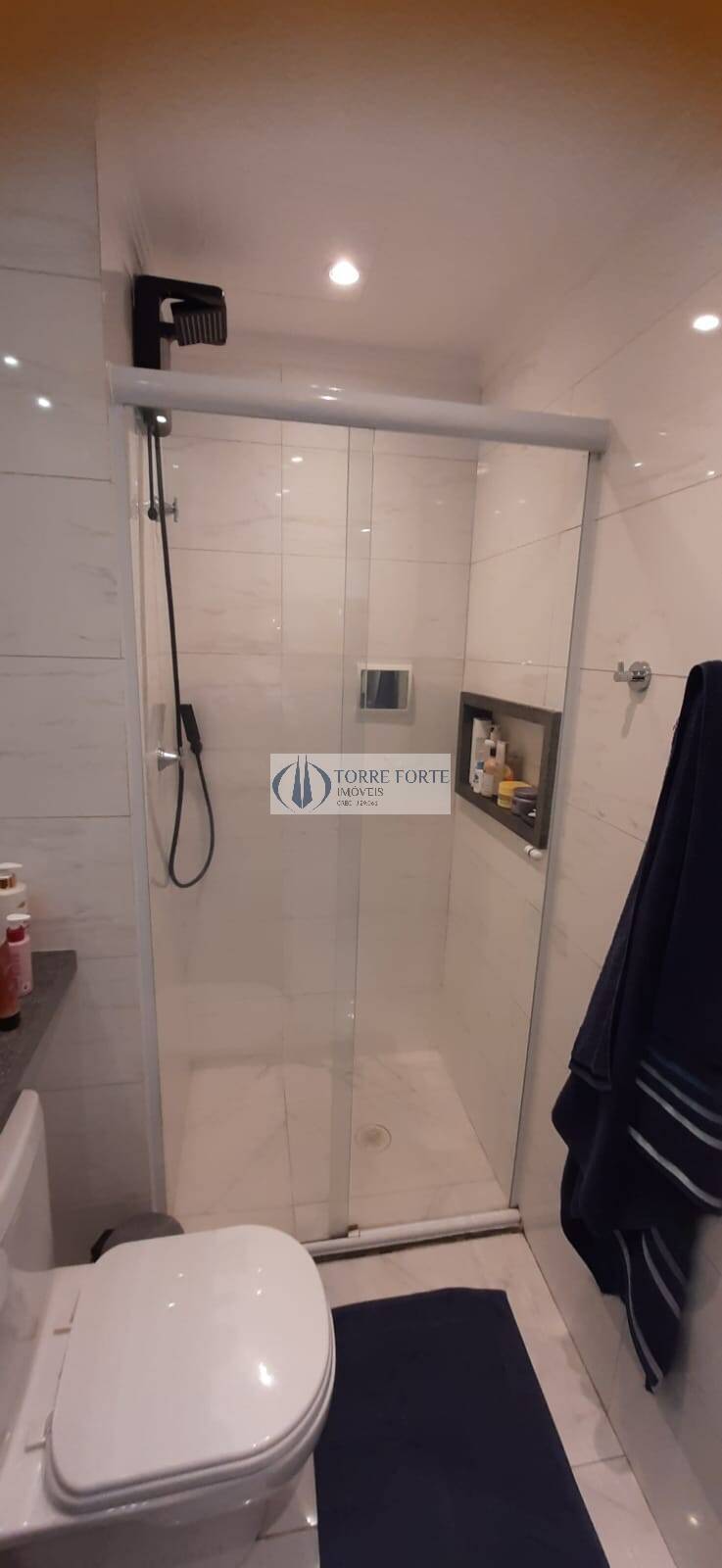 Apartamento à venda com 1 quarto, 33m² - Foto 11