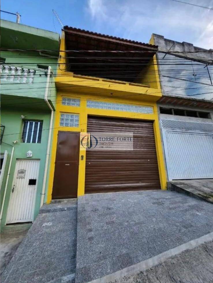 Casa, 3 quartos, 242 m² - Foto 2