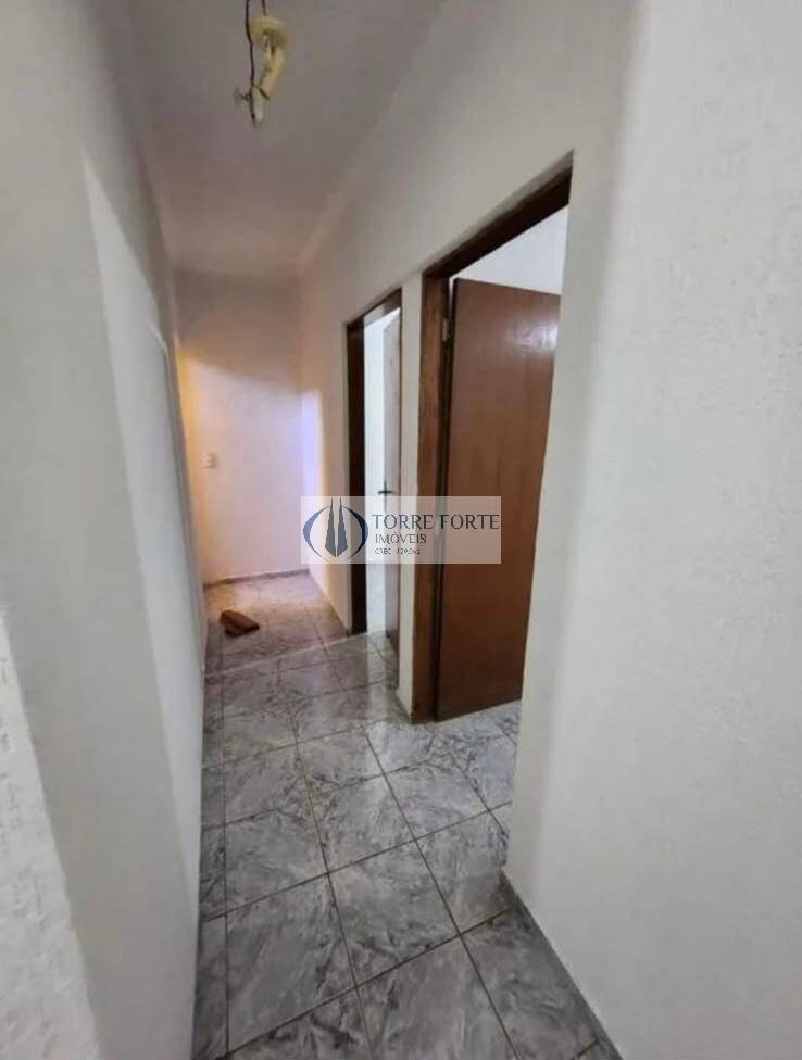 Casa, 3 quartos, 242 m² - Foto 8