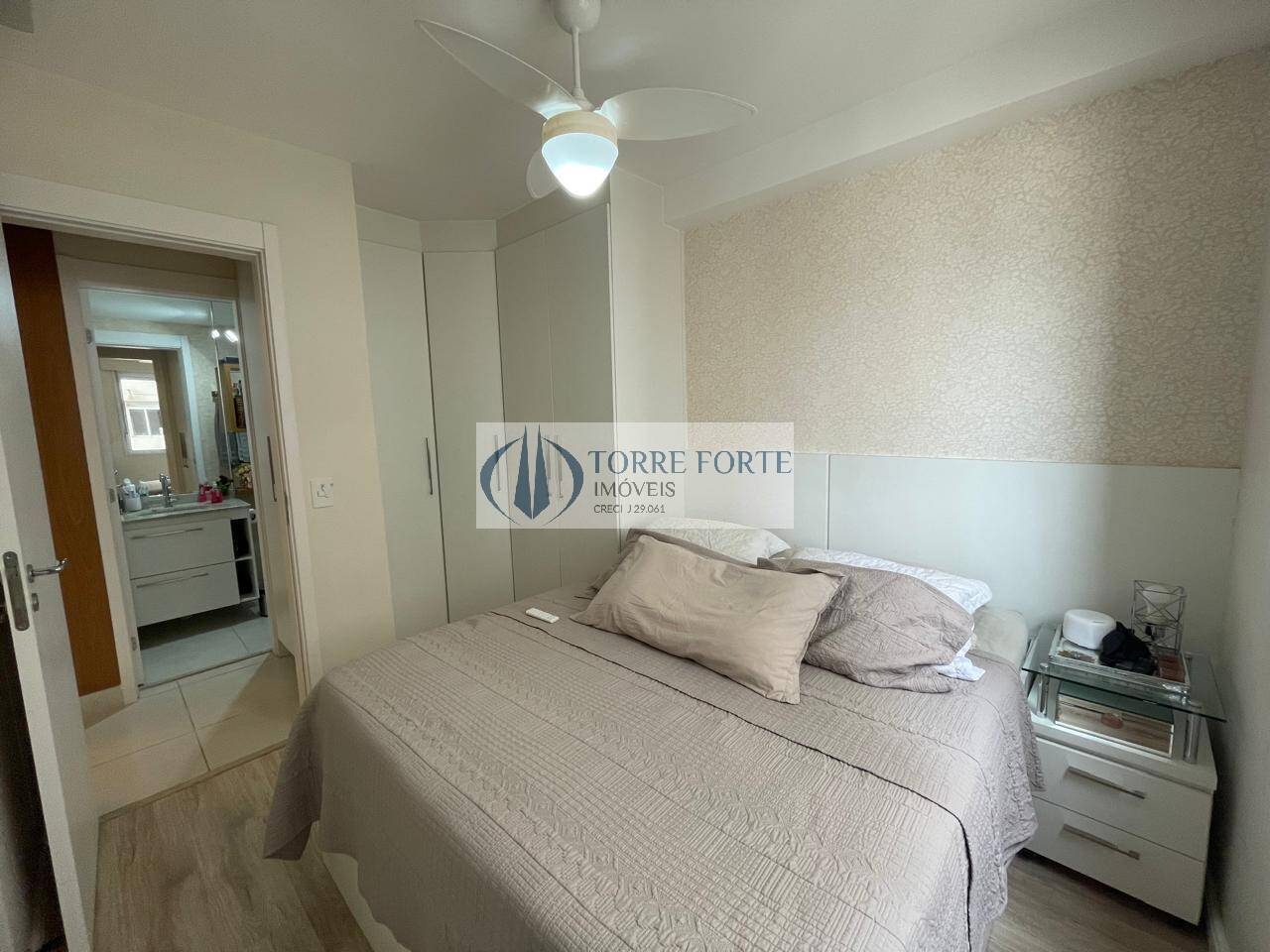 Apartamento à venda com 1 quarto, 42m² - Foto 28