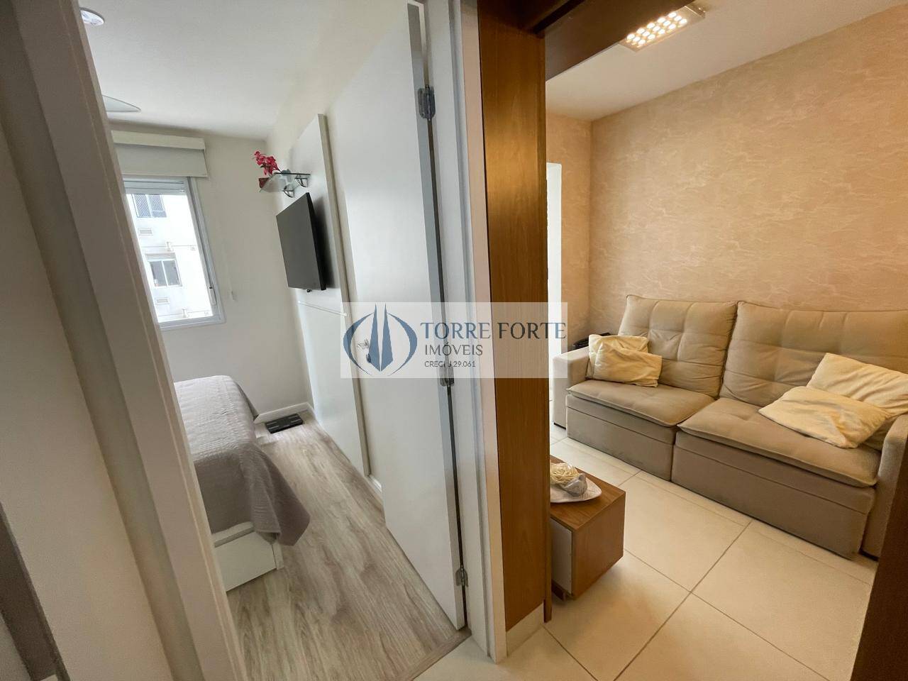 Apartamento à venda com 1 quarto, 42m² - Foto 31