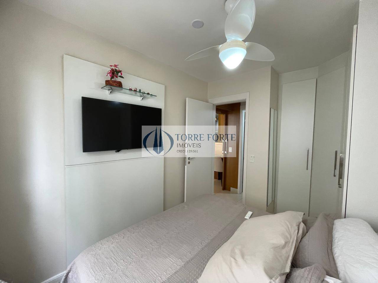 Apartamento à venda com 1 quarto, 42m² - Foto 30
