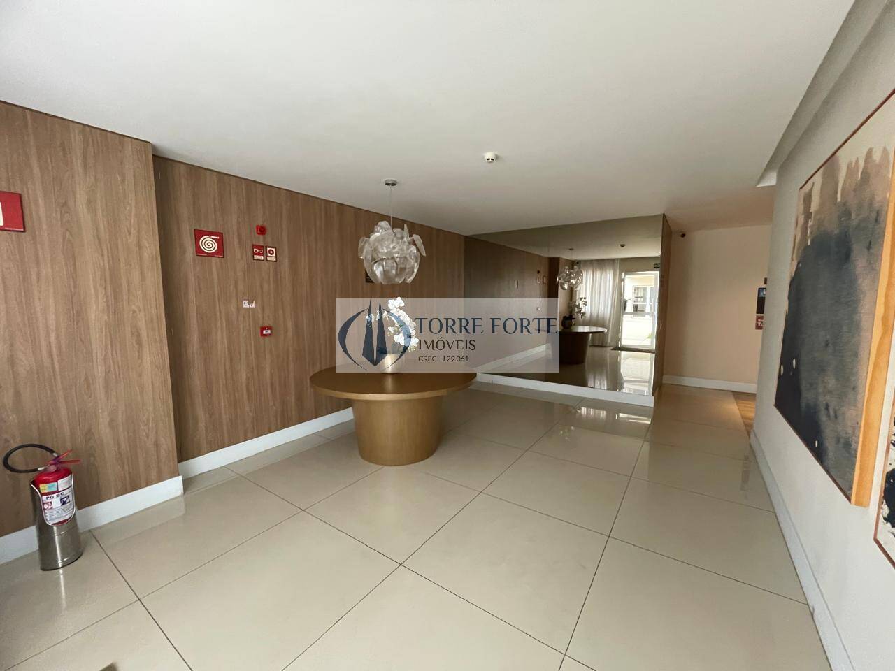Apartamento à venda com 1 quarto, 42m² - Foto 33