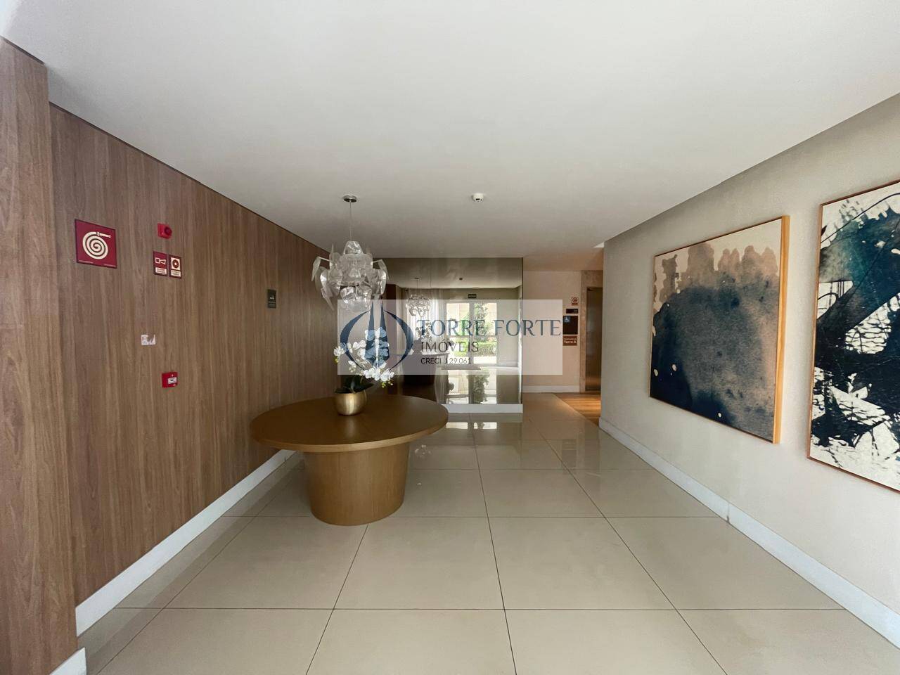 Apartamento à venda com 1 quarto, 42m² - Foto 36