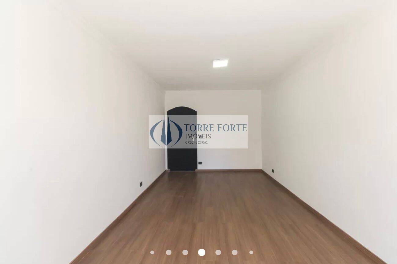 Casa à venda com 3 quartos, 216m² - Foto 18