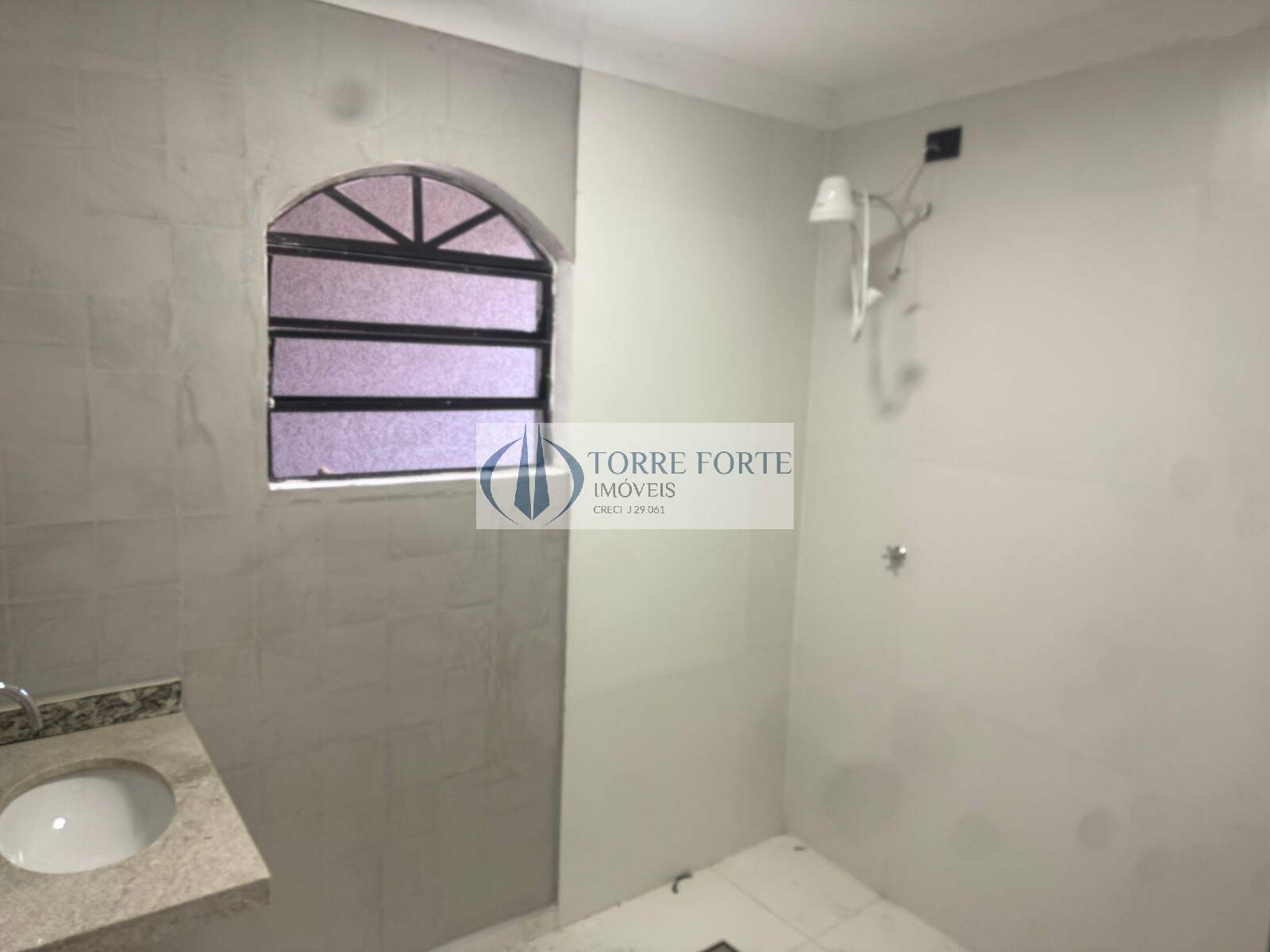 Casa à venda com 3 quartos, 216m² - Foto 22