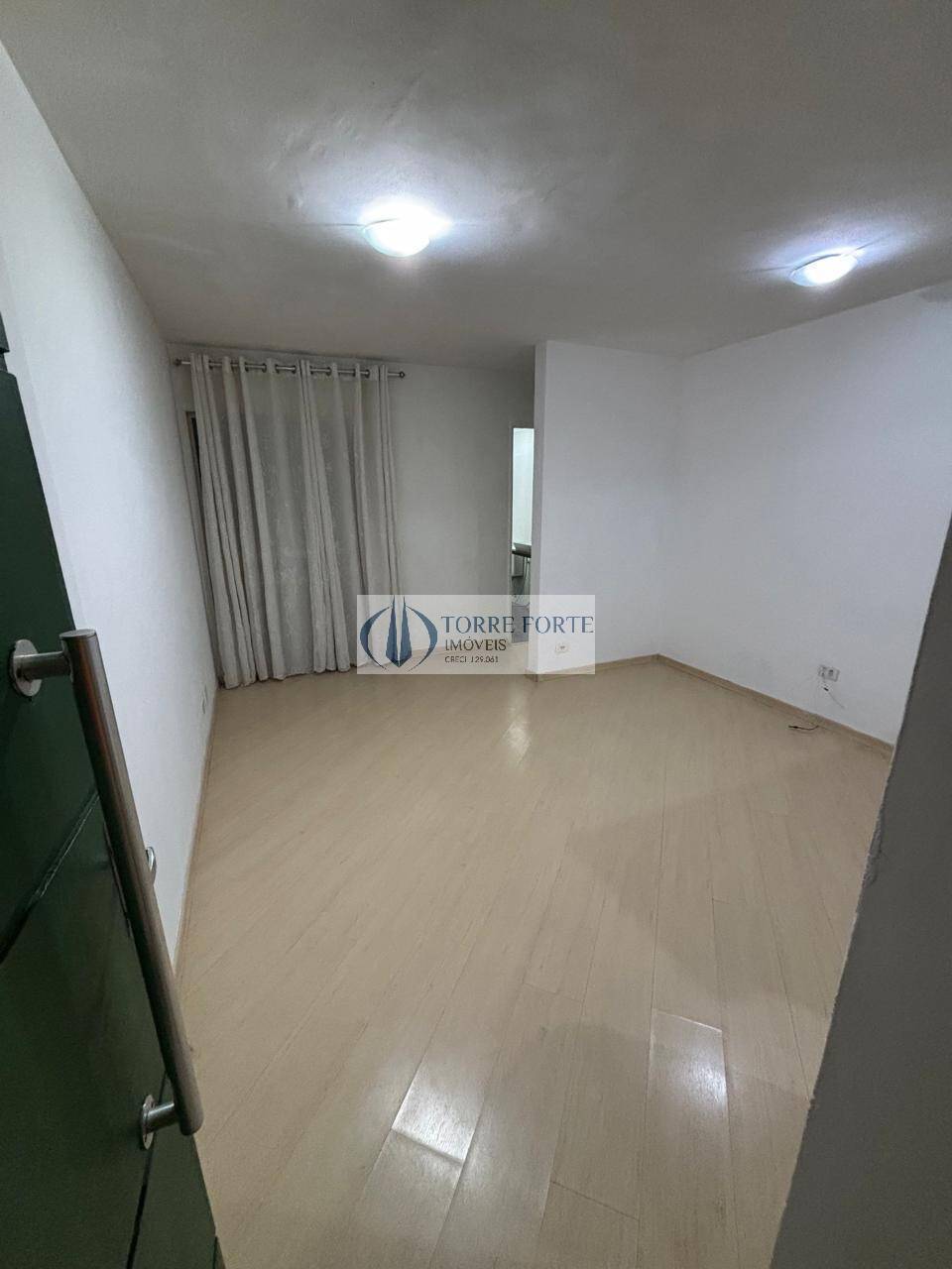 Apartamento à venda com 3 quartos, 60m² - Foto 14