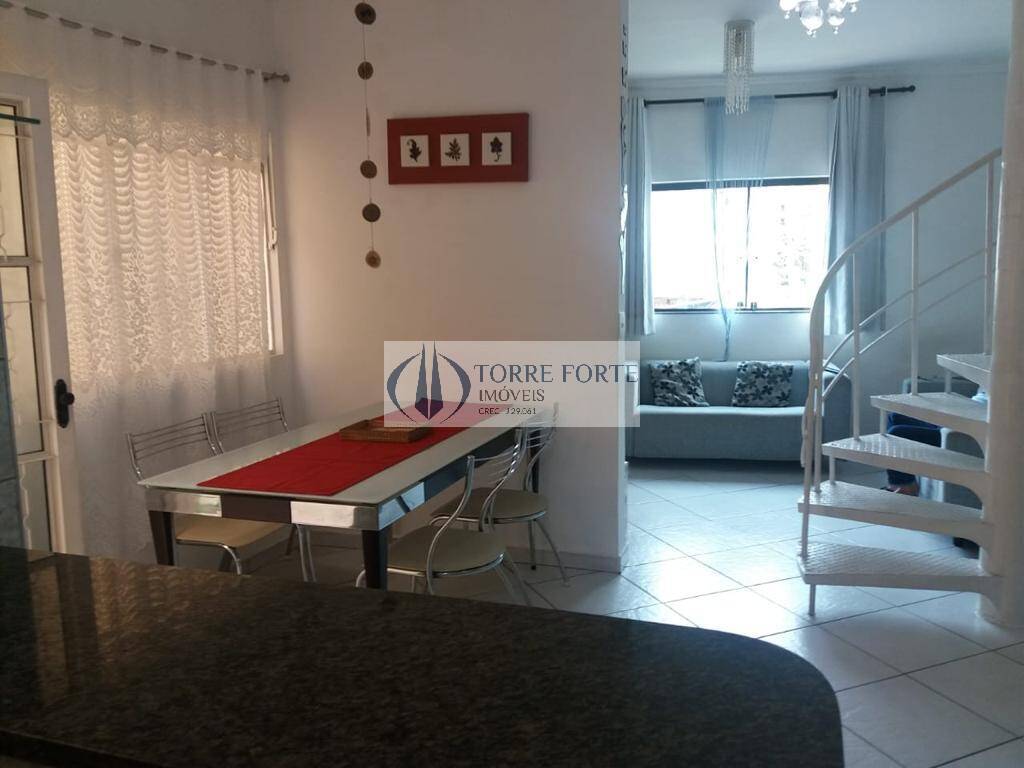 Casa à venda com 2 quartos, 150m² - Foto 3