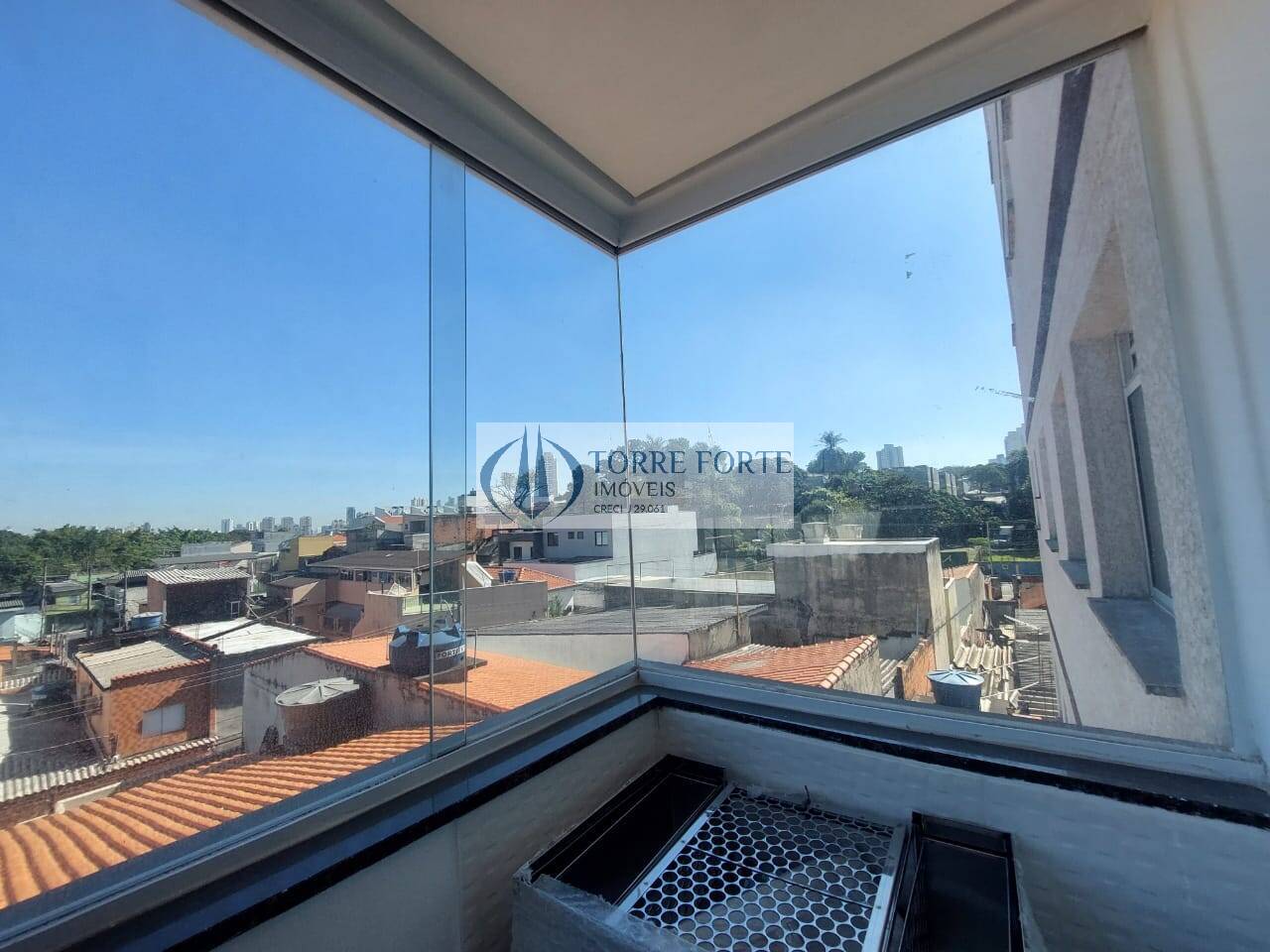 Apartamento à venda com 2 quartos, 46m² - Foto 1