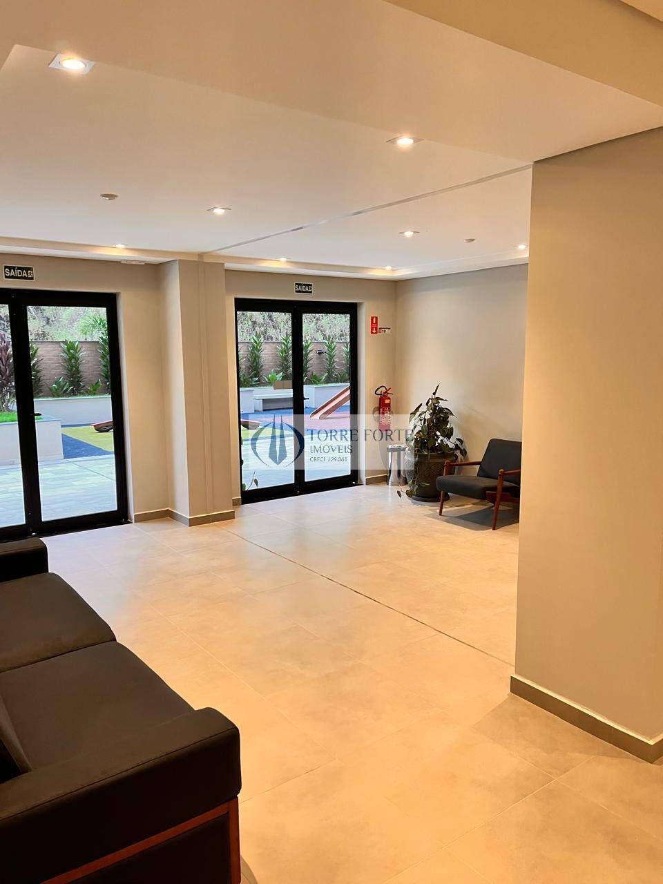 Apartamento à venda com 3 quartos, 95m² - Foto 8