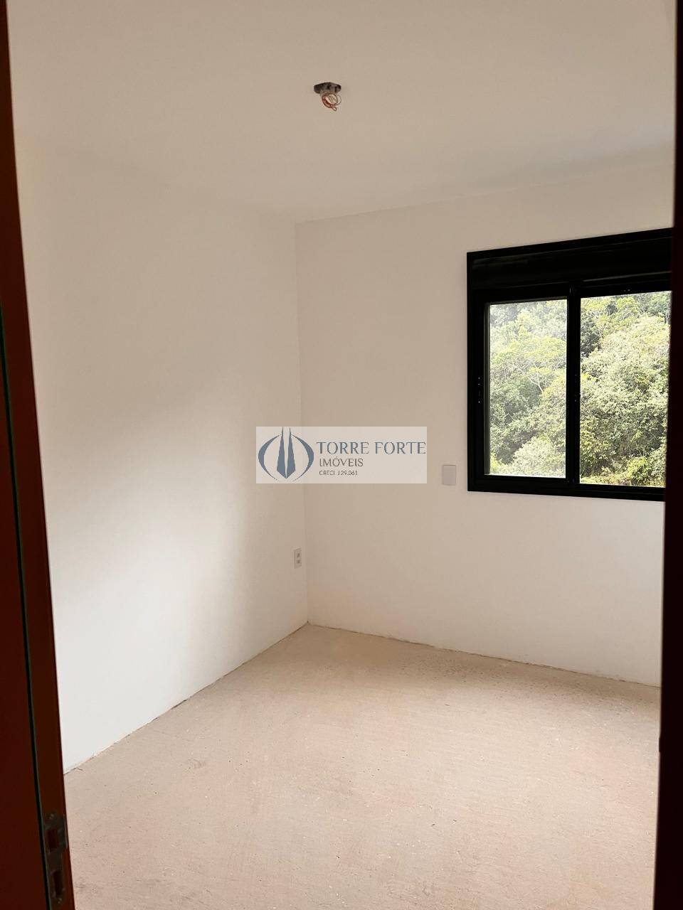 Apartamento à venda com 3 quartos, 95m² - Foto 13
