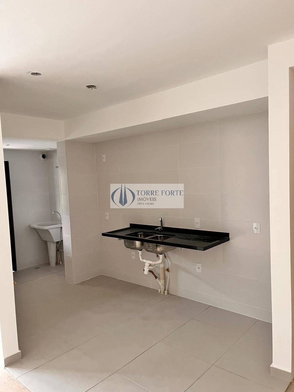 Apartamento à venda com 3 quartos, 95m² - Foto 17