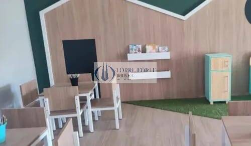 Apartamento à venda com 2 quartos, 39m² - Foto 13