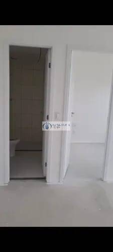 Apartamento à venda com 2 quartos, 39m² - Foto 10