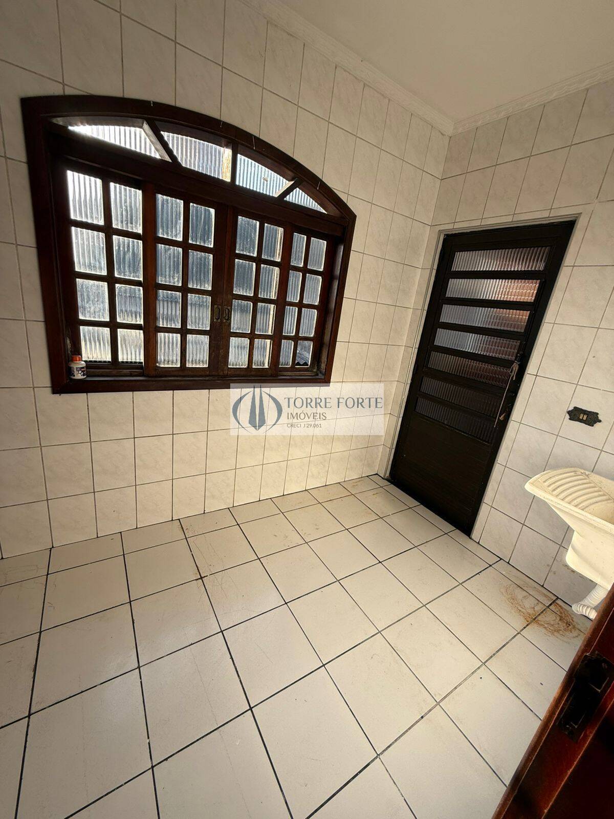 Casa à venda com 4 quartos, 263m² - Foto 17