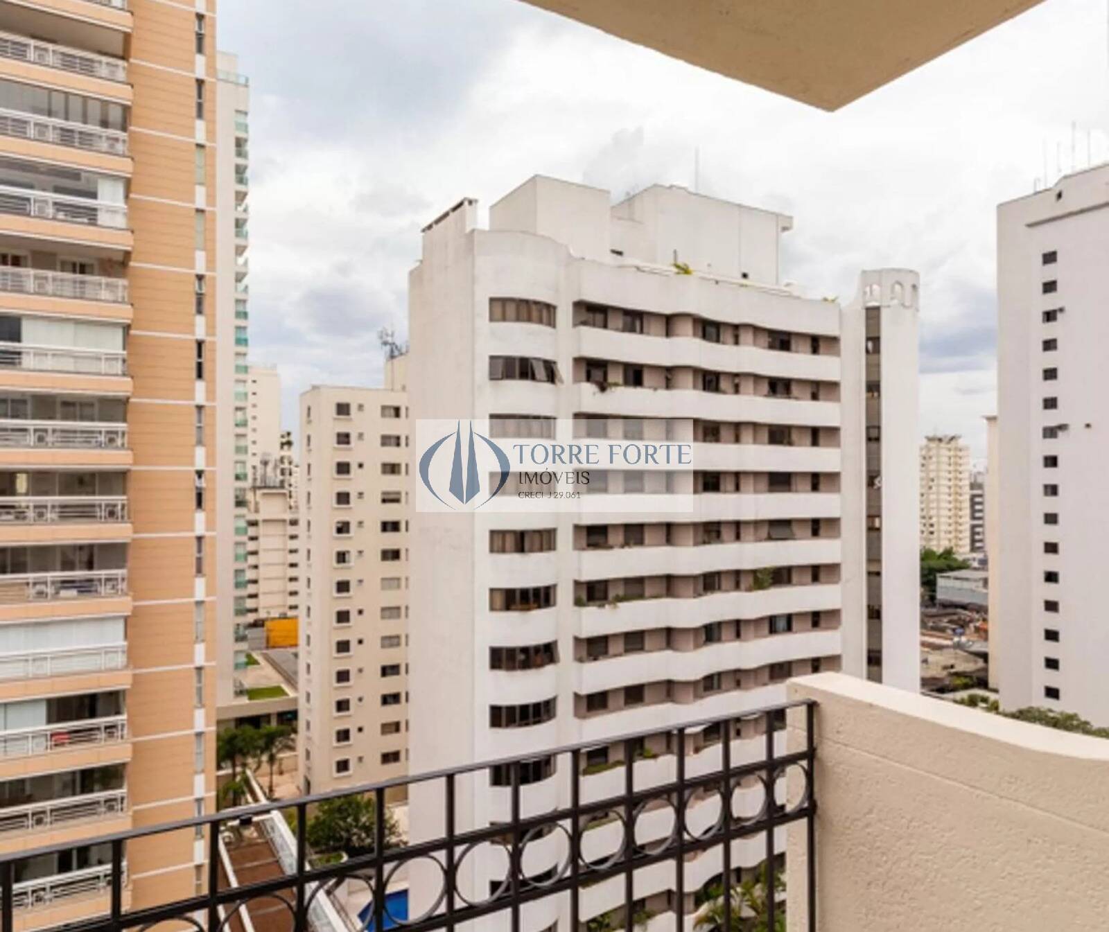 Apartamento, 3 quartos, 80 m² - Foto 1