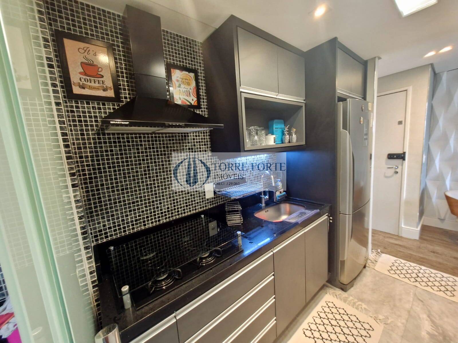 Apartamento à venda com 3 quartos, 70m² - Foto 26