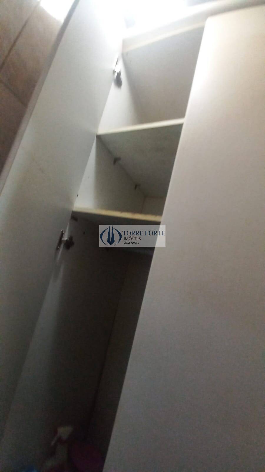 Casa à venda com 1 quarto, 70m² - Foto 12