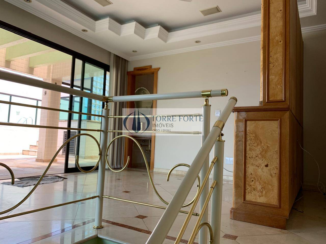 Apartamento à venda com 3 quartos, 250m² - Foto 12