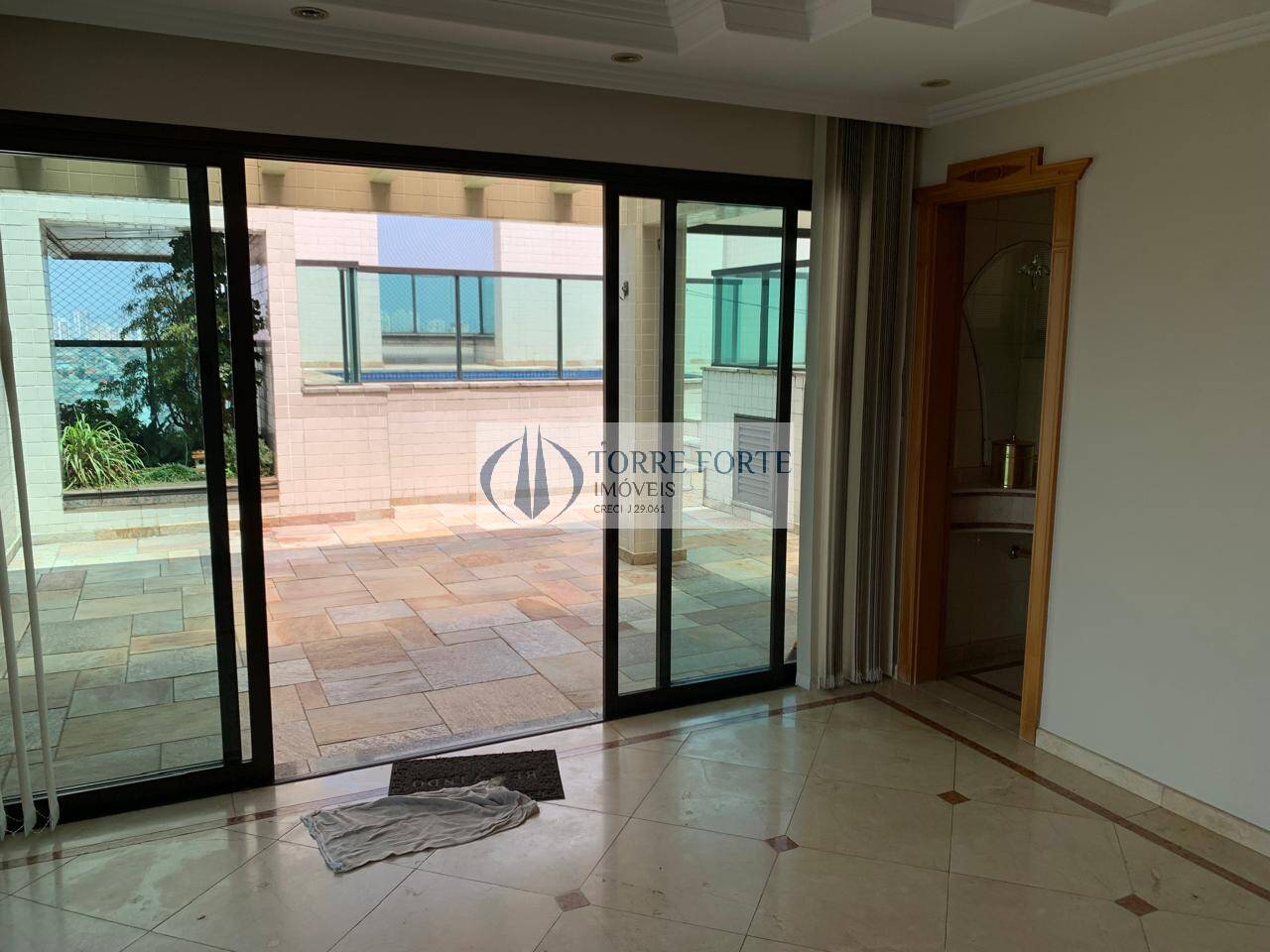 Apartamento à venda com 3 quartos, 250m² - Foto 13