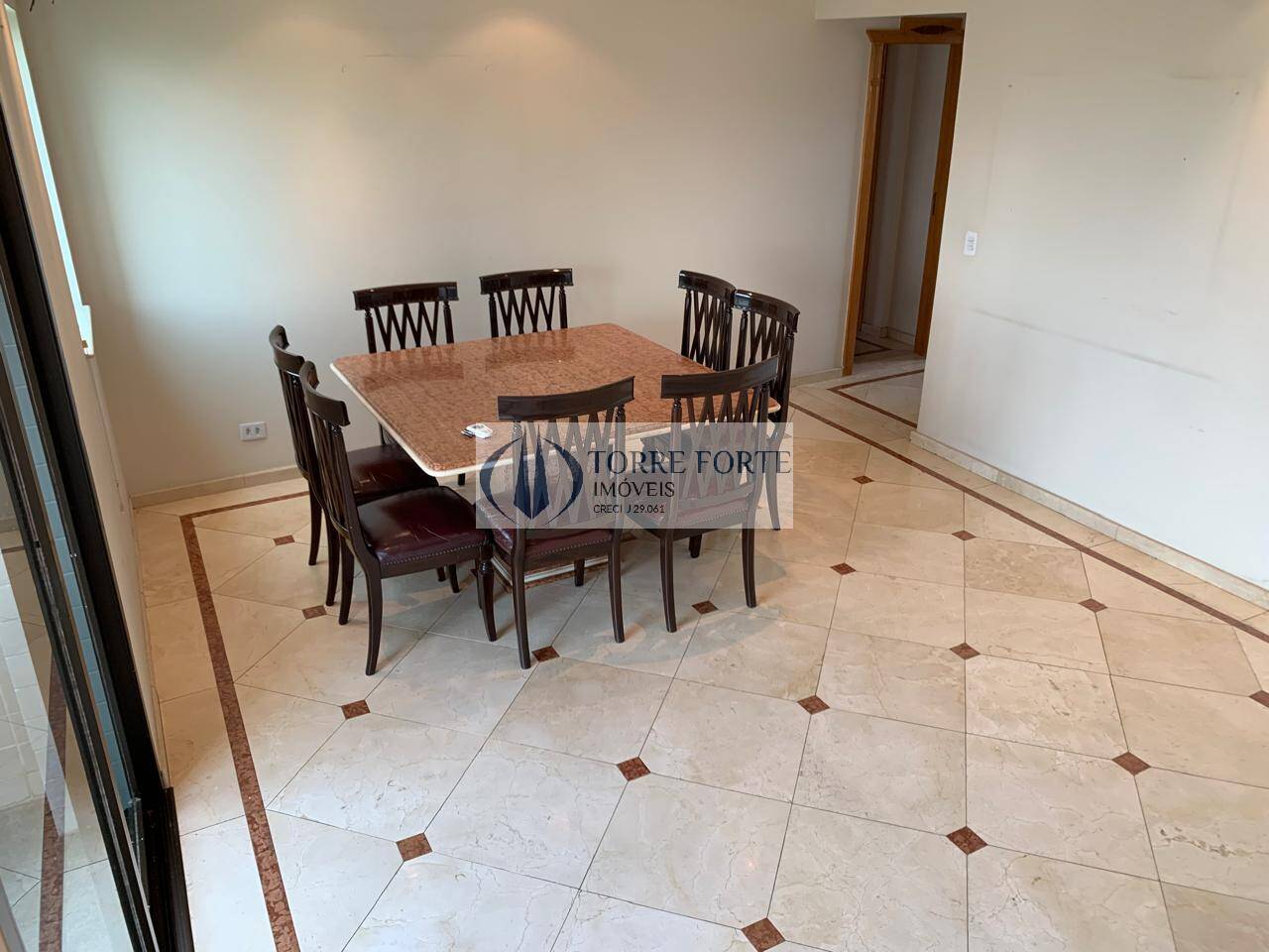 Apartamento à venda com 3 quartos, 250m² - Foto 11