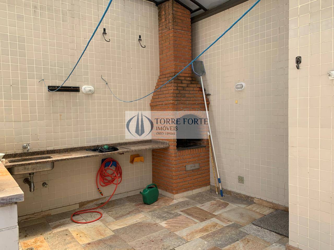 Apartamento à venda com 3 quartos, 250m² - Foto 18