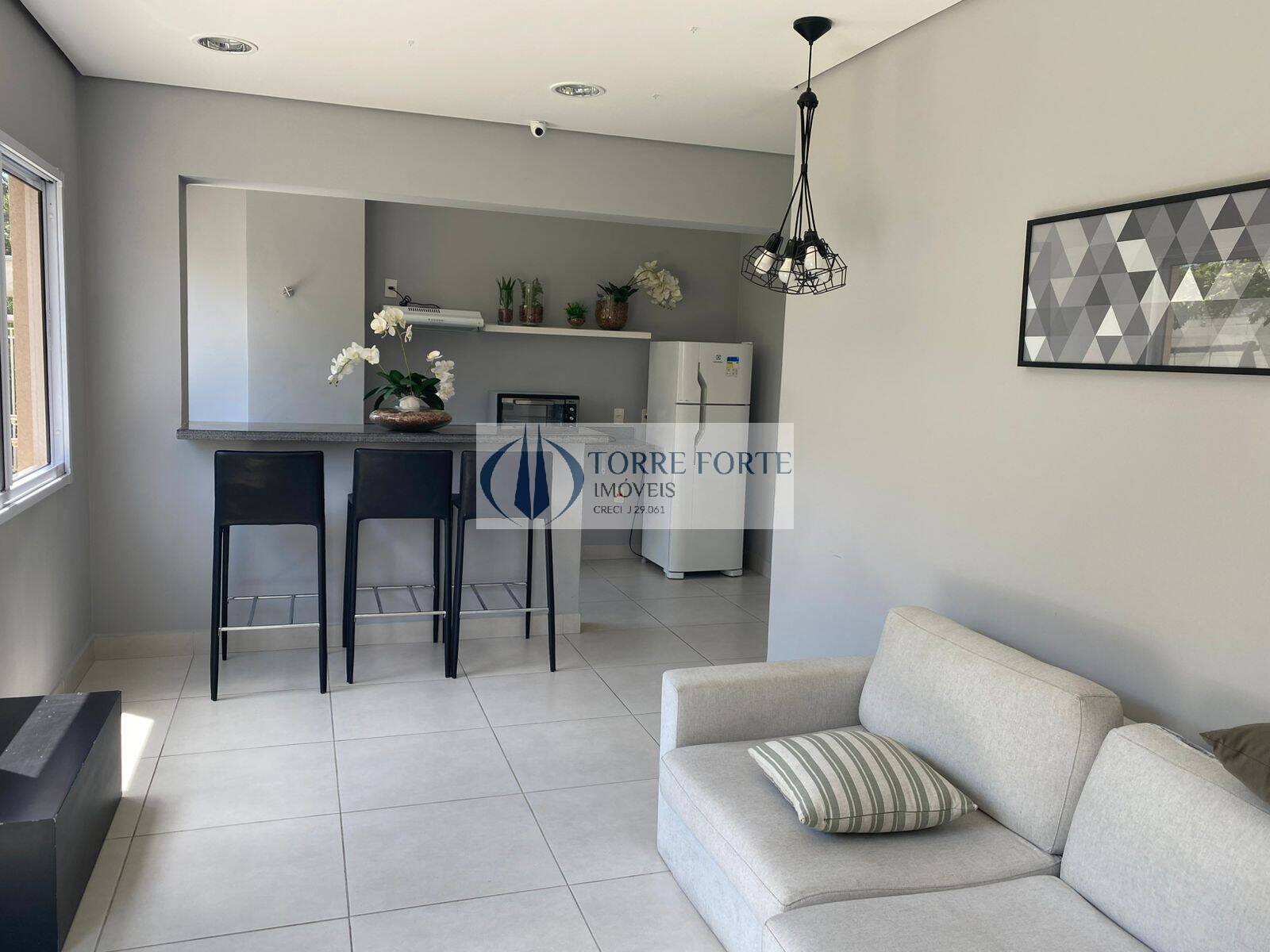 Apartamento à venda com 1 quarto, 37m² - Foto 22