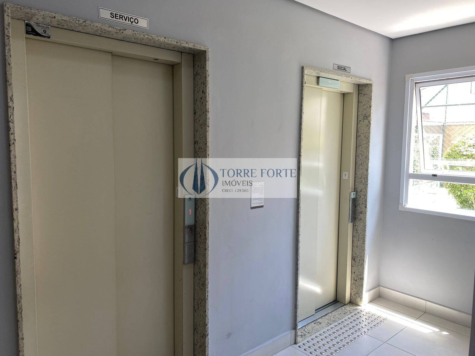 Apartamento à venda com 1 quarto, 37m² - Foto 27