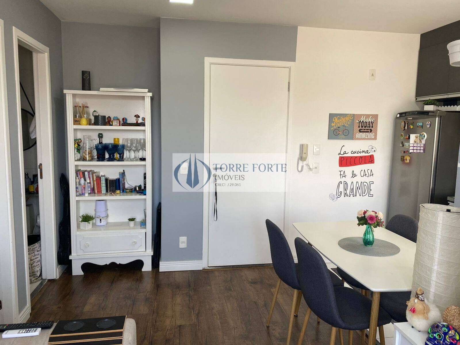 Apartamento à venda com 1 quarto, 37m² - Foto 30