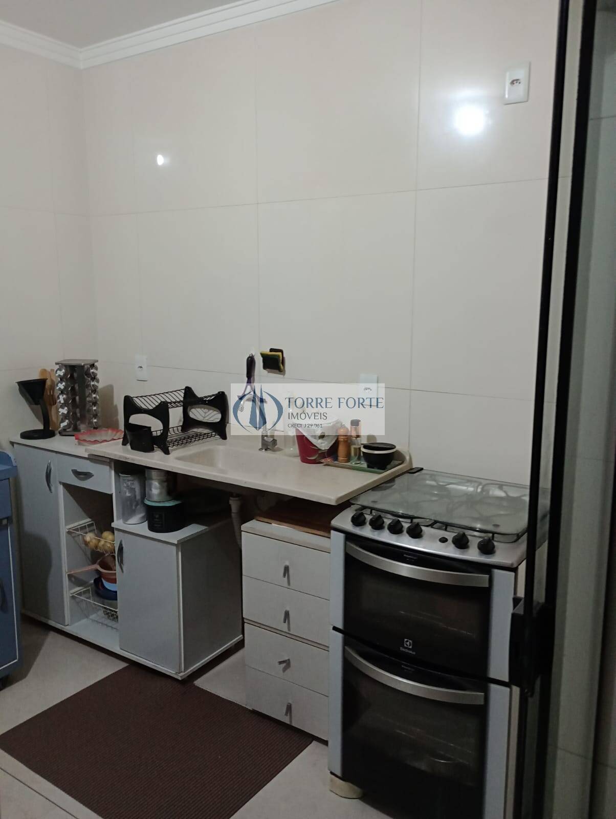Casa à venda com 2 quartos, 88m² - Foto 6