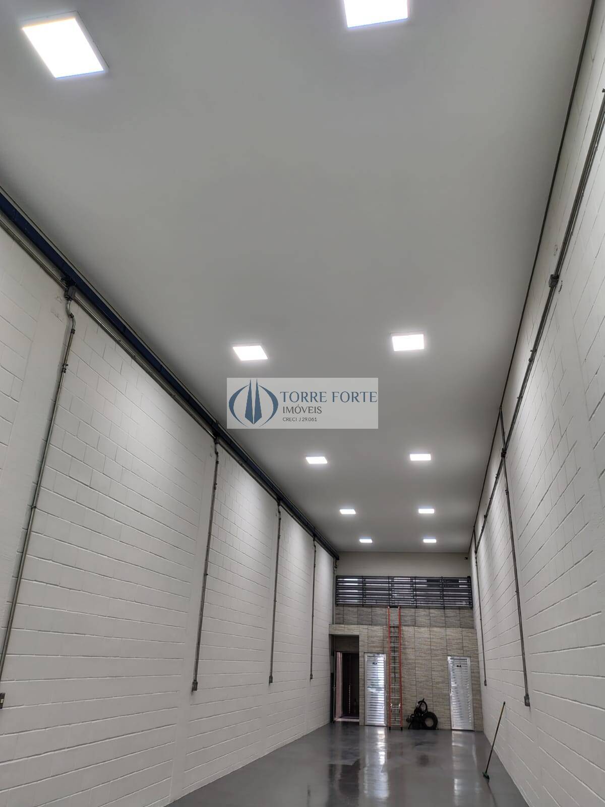 Loja-Salão, 170 m² - Foto 1