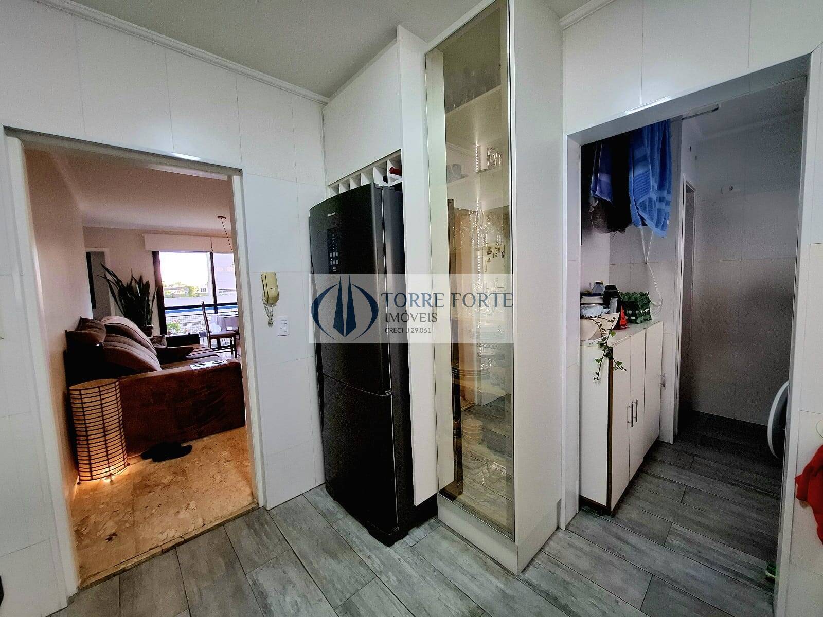 Apartamento à venda e aluguel com 3 quartos, 96m² - Foto 12