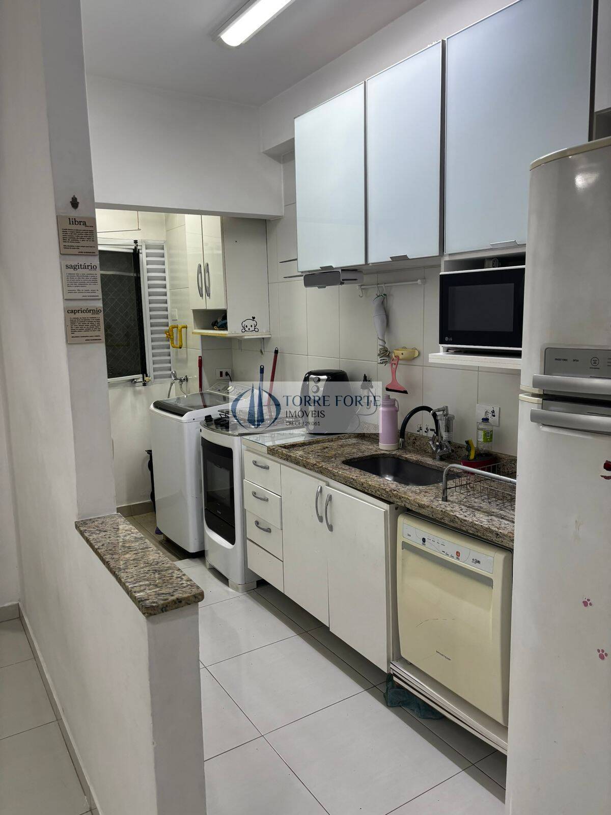 Apartamento à venda com 2 quartos, 48m² - Foto 13